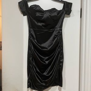 NEW/NEVER WORN | Shein | Black Ruched Mini Dress | Size M/6 | True to Size